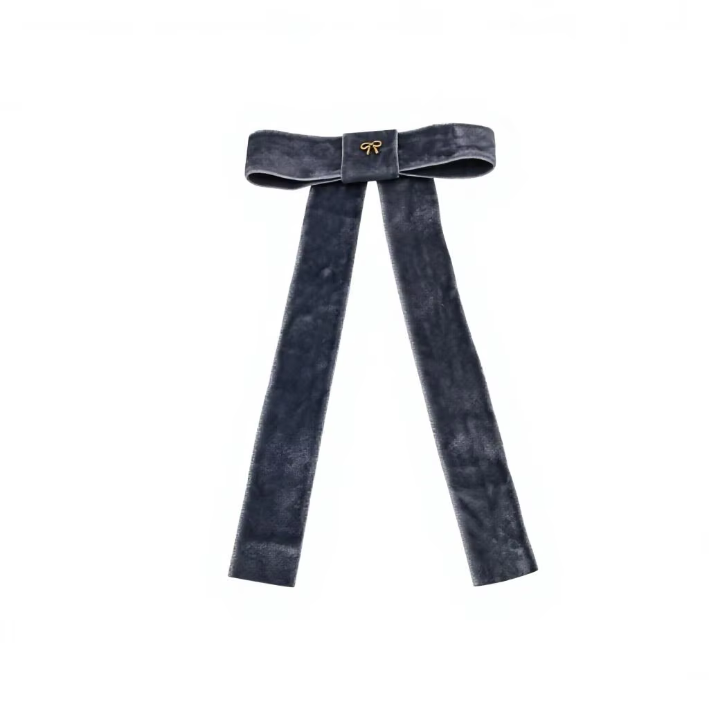 Grey Large Velvet Bow Clip – Ali Picks AW26