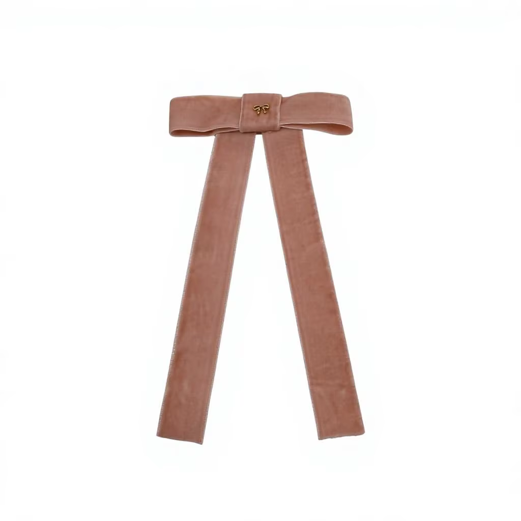 Pink Large Velvet Bow Clip – Ali Picks AW26