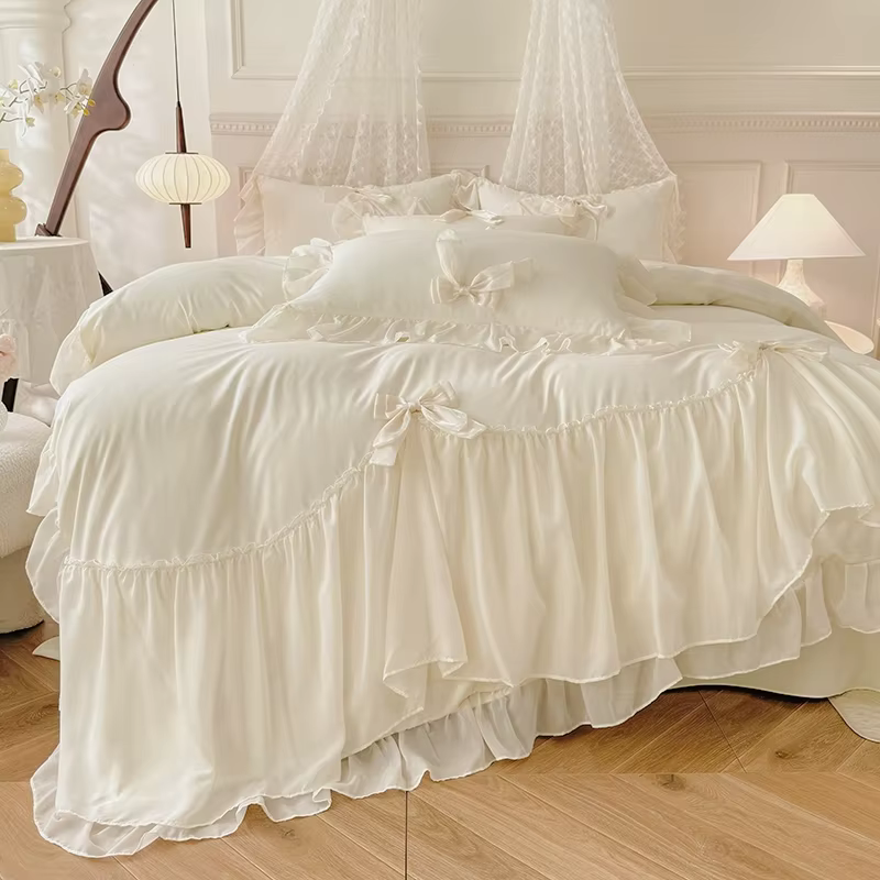 White Ruffle Duvet Set