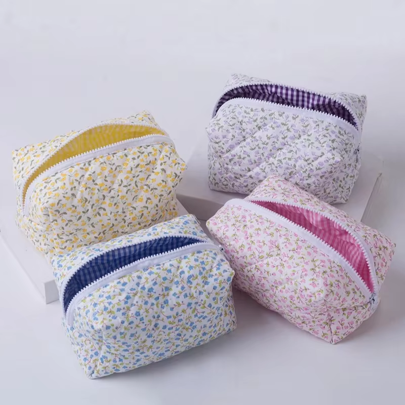 Floral quilted pouch – Lilvelle Chanukah gift guide
