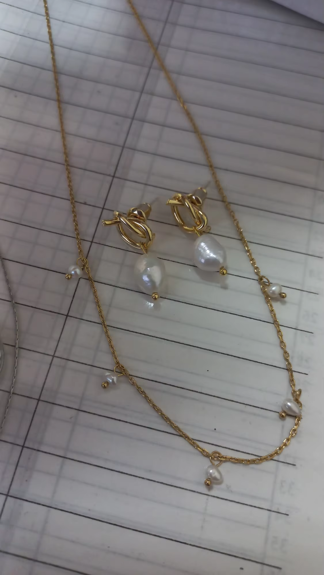 Pearl Drop Necklace