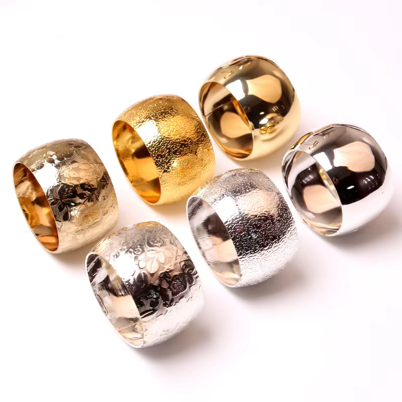 Gold Napkin Rings – Lilvelle find