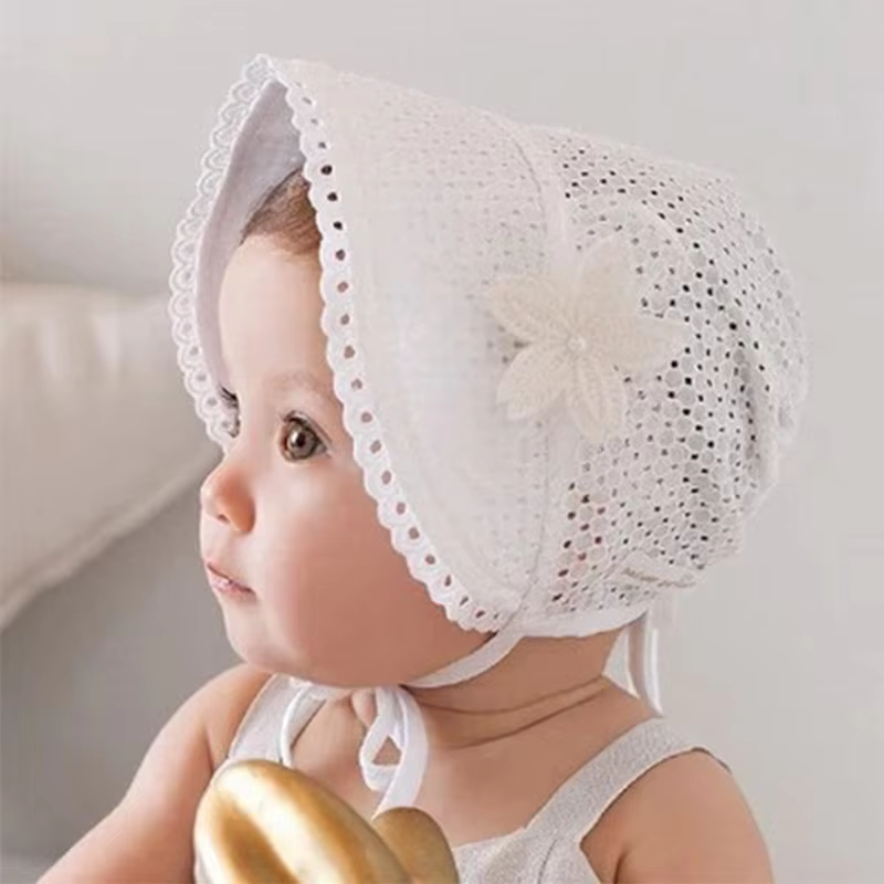 Openwork Lace Sun Bonnet