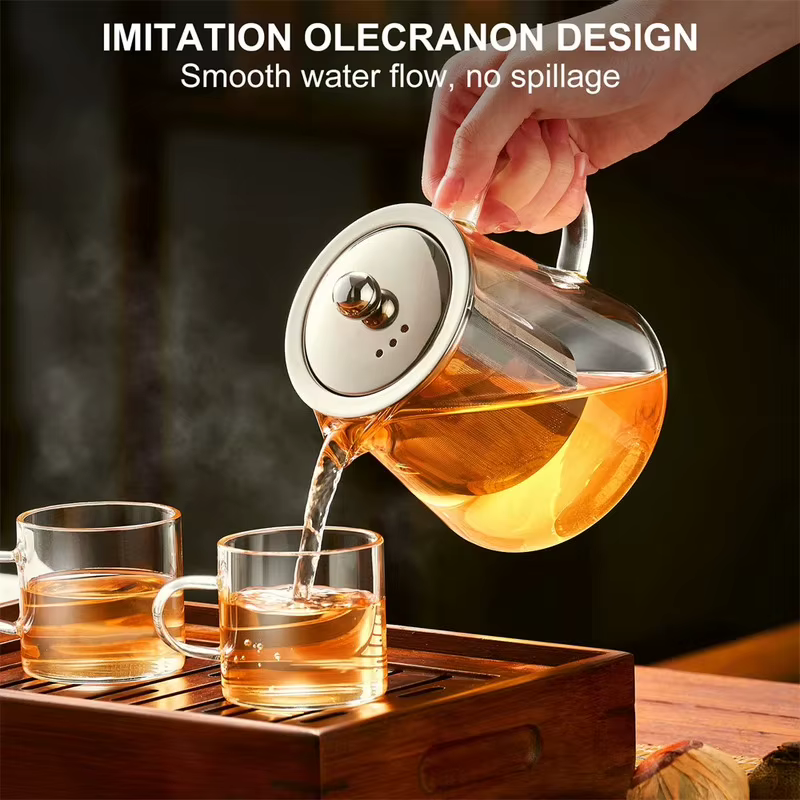 Glass teapot with infuser