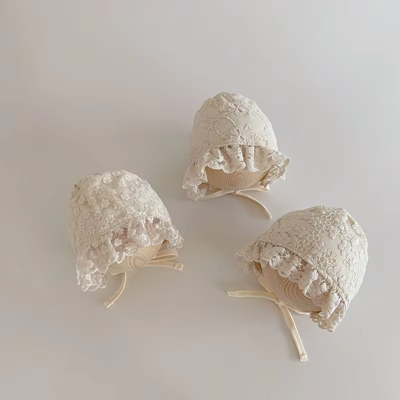 Lace Ruffle Bonnet – Lilvelle find