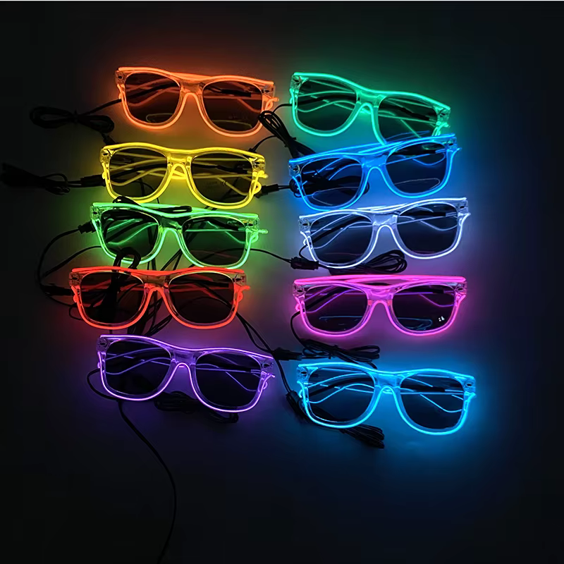 Light-up LED party glasses – Lilvelle Chanukah party finds