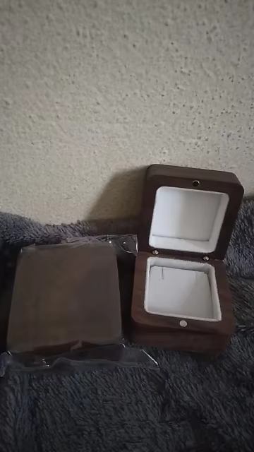 Wooden Necklace Gift Box
