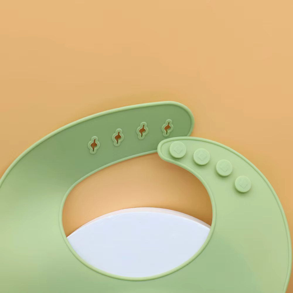 Silicone Catch-All Bib