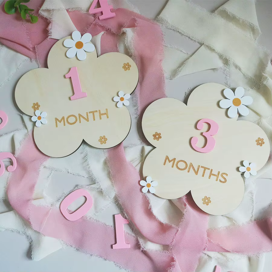 Wooden Floral Baby Milestone Cards