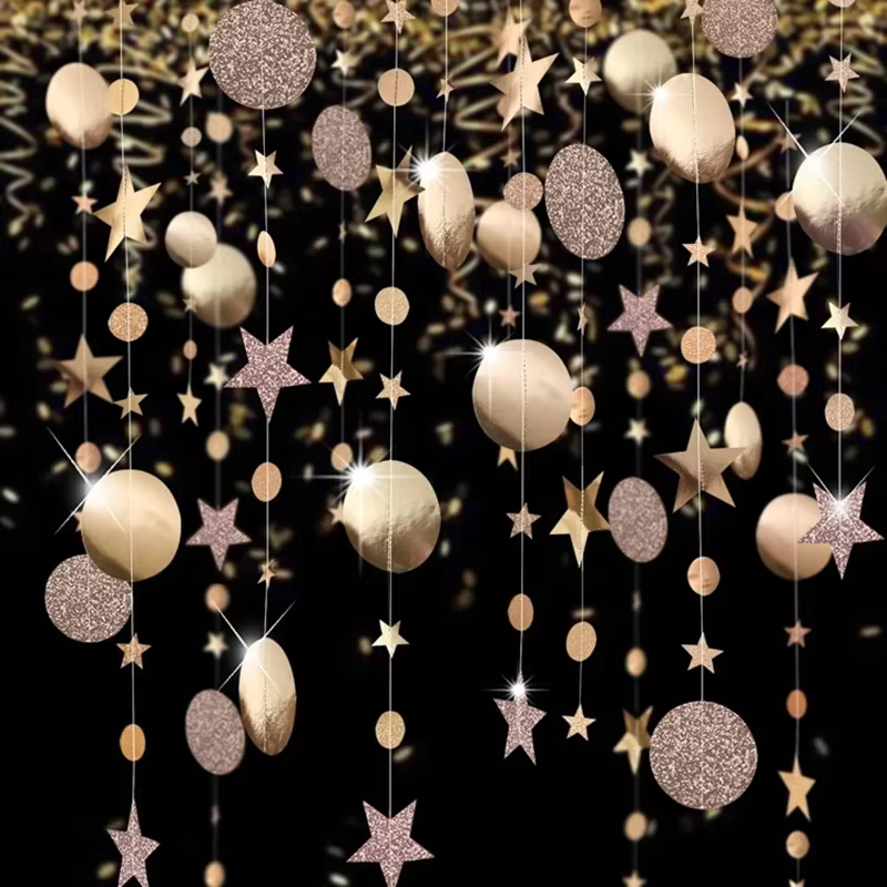 Snowflake & star paper garland – Lilvelle Chanukah party finds