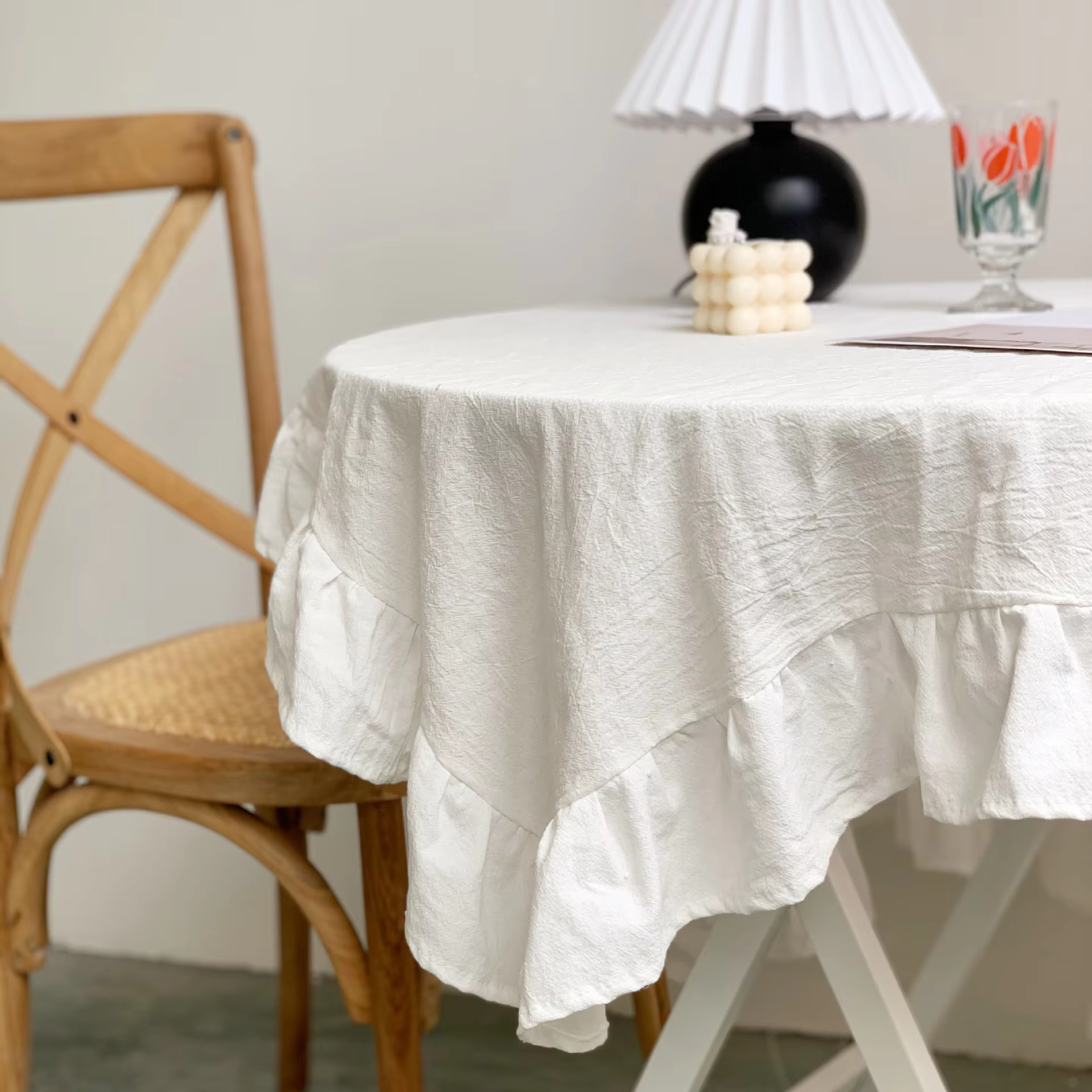 Ruffled Lace Tablecloth – Lilvelle find