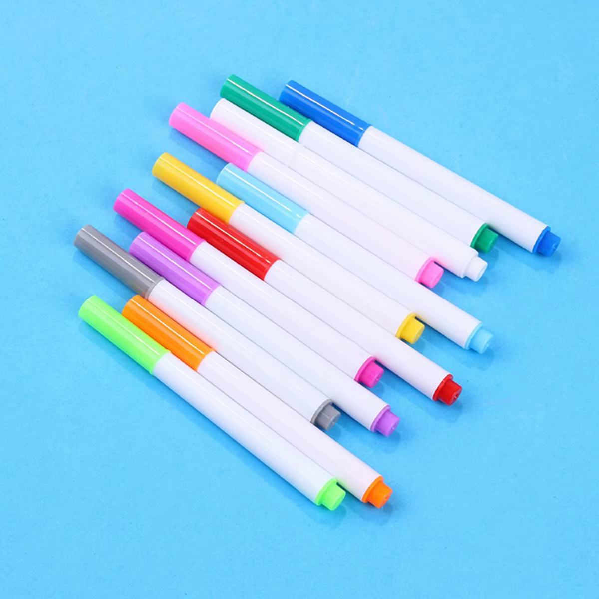 White liquid chalk pens