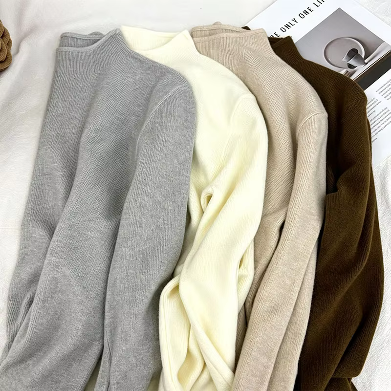 Half-Turtleneck Knit Base Layer