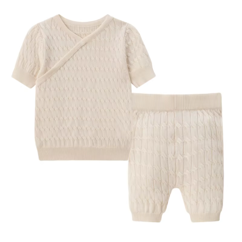 Cable Knitting Collection – Cableknit Cream Set