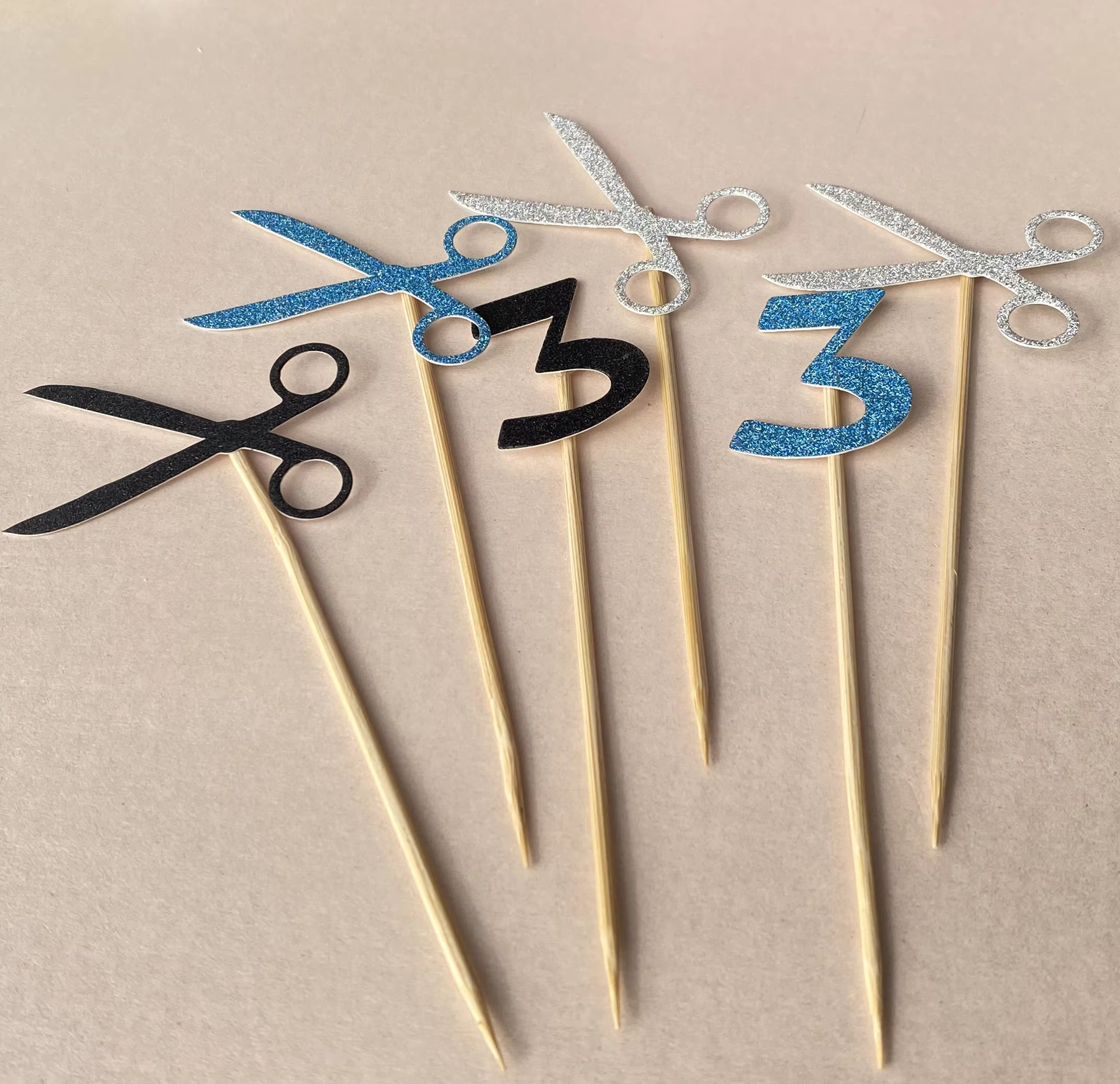 Glitter Scissors Cupcake Toppers – 16 Pack