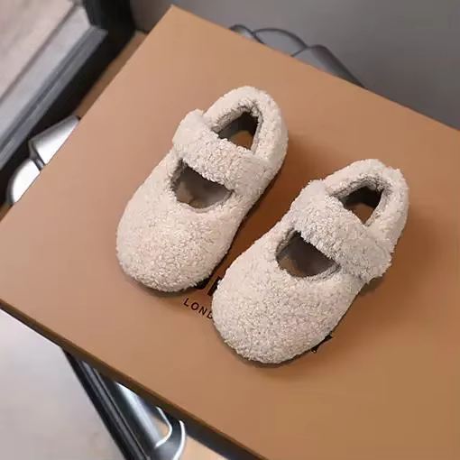 Girls' Plush Fur Moccasins — image 4