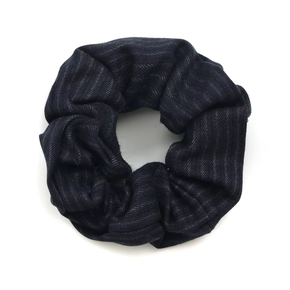 Hair Bows & Clips Collection – Qbt Scruchy – Ali Specials AW26