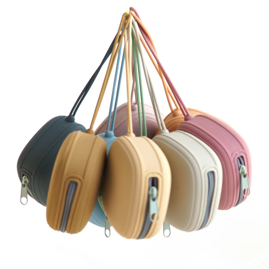 Silicone Pacifier Holder Case — image 2