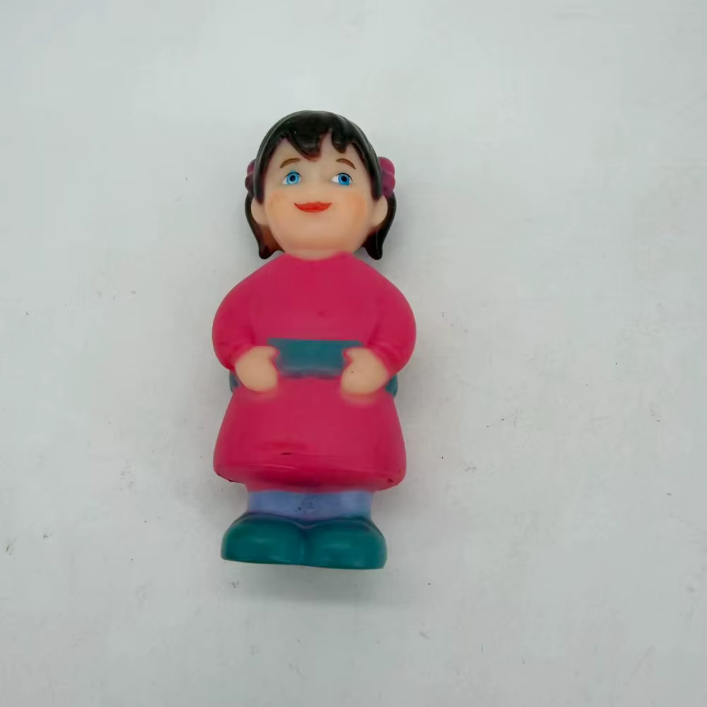 Shul Family Figure Set — image 6