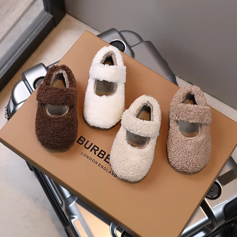 Girls' Plush Fur Moccasins — image 2