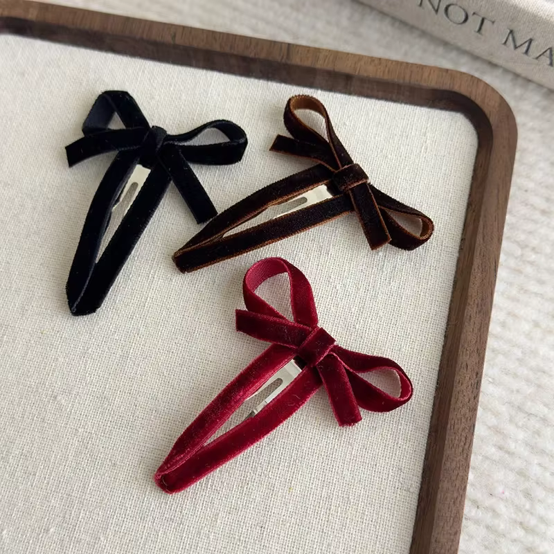 Velvet Cut-Out Bow Hair Clip — image 4
