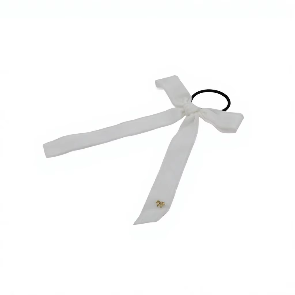 White Velvet Bow Ponytail Tie – Ali Picks AW26