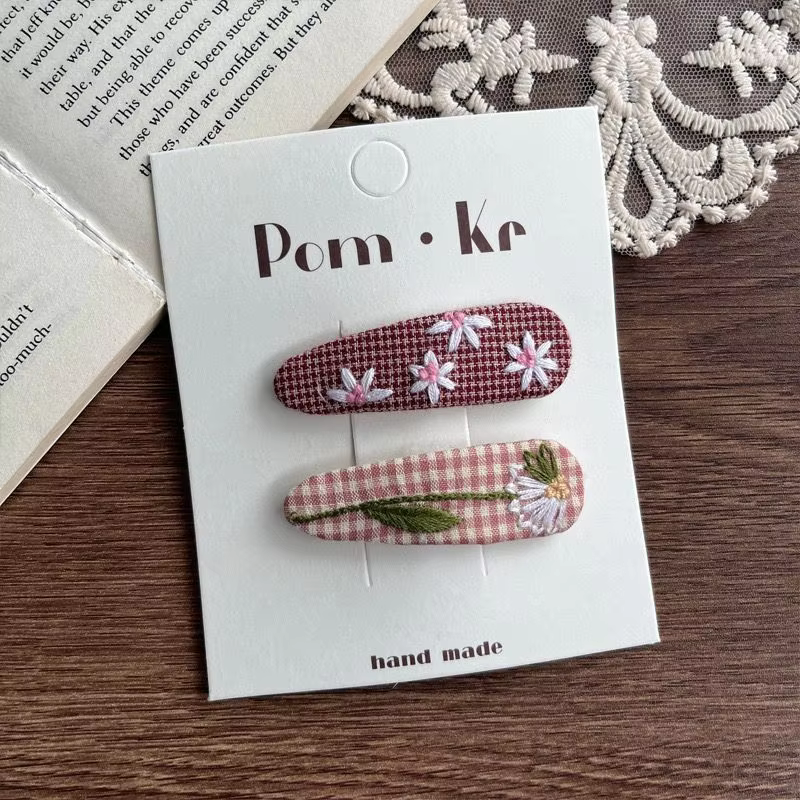 Floral Embroidery Hair Clip Set – Design 1