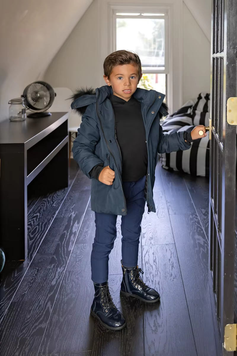 Yeshiva Family Winter Coats — image 6
