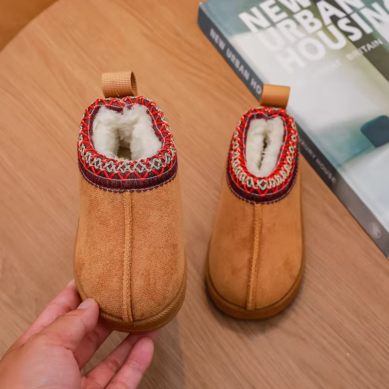 Girls' Plush Winter Ankle Boots — image 3