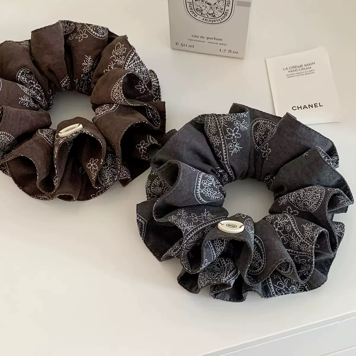 Korean Retro Cashew Flower Double-Layered Large Intestine Hair Tie