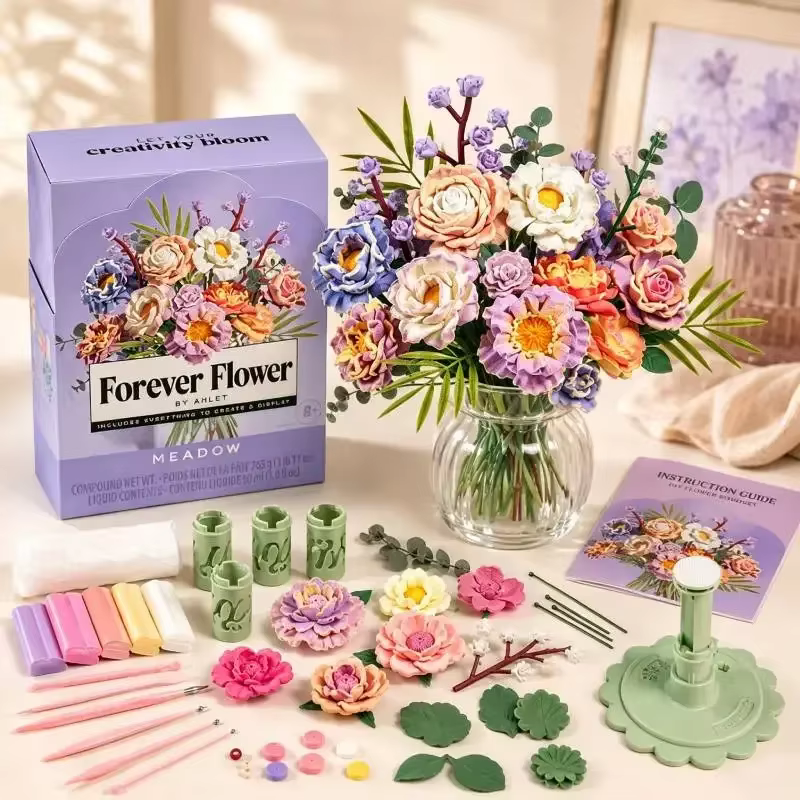 Play-Doh Floral Bouquet Craft Kit