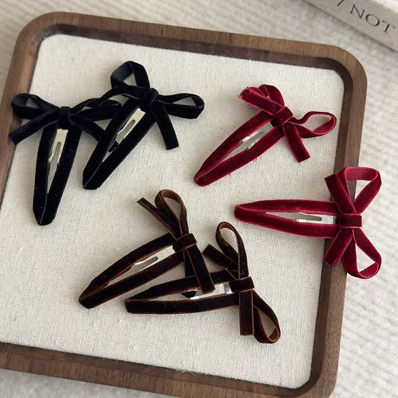 Velvet Cut-Out Bow Hair Clip — image 3