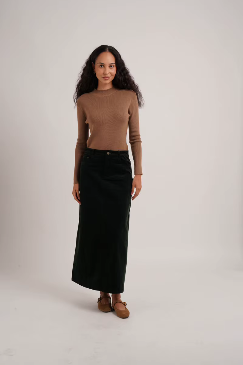 Retro Corduroy Collection – Dark Green Mockneck — image 4