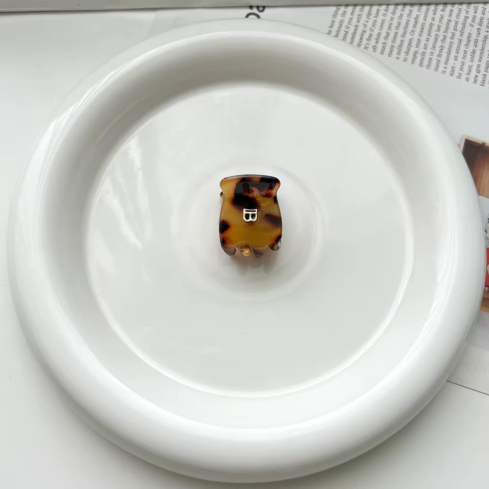 Mini Acetate Claw Clip — image 2