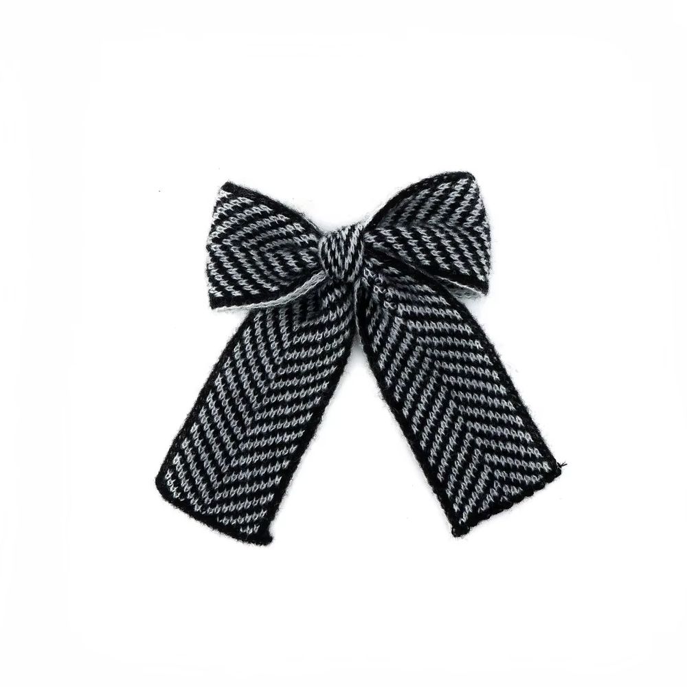 Checkered Knit Headband Medium Hair Clip