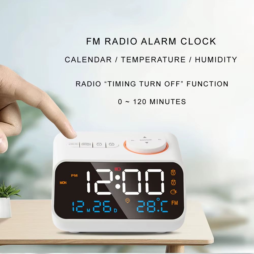 FM Radio Alarm Clock – Black