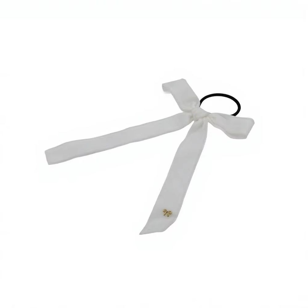 White Velvet Bow Ponytail Tie – Ali Picks AW26