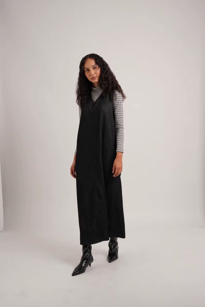 Denim V-Neck Maxi Dress – Navy